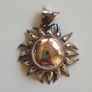 Sun pendant .925